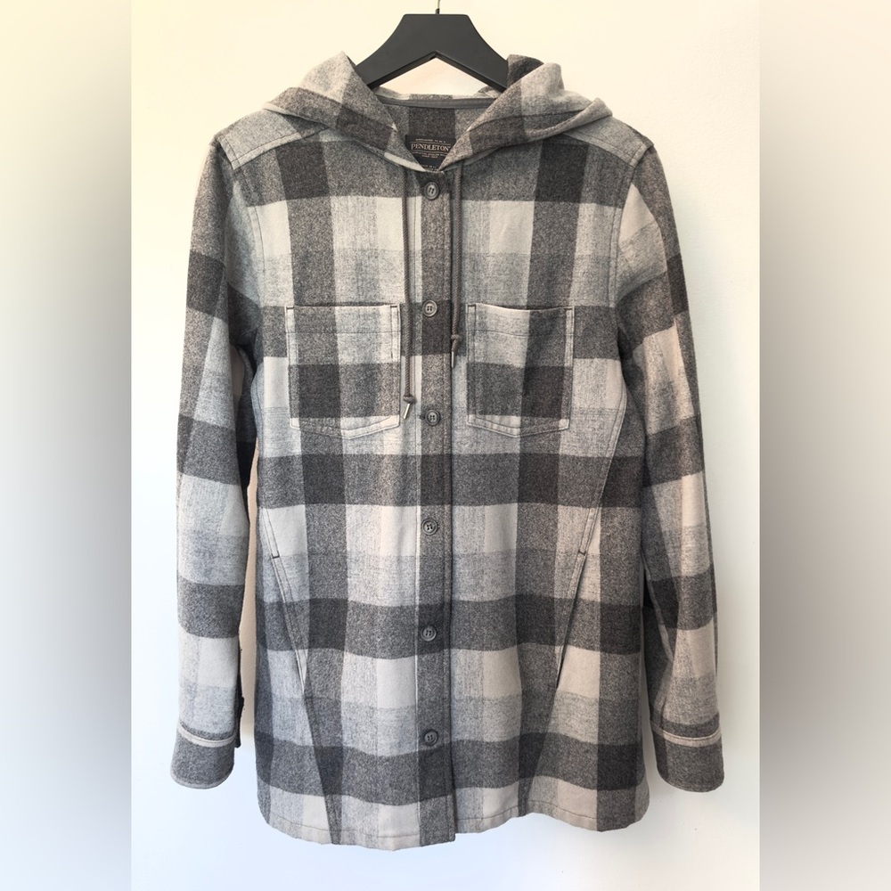 Women’s Pendleton wool black/white/grey button up hoodie shirt jacket size small